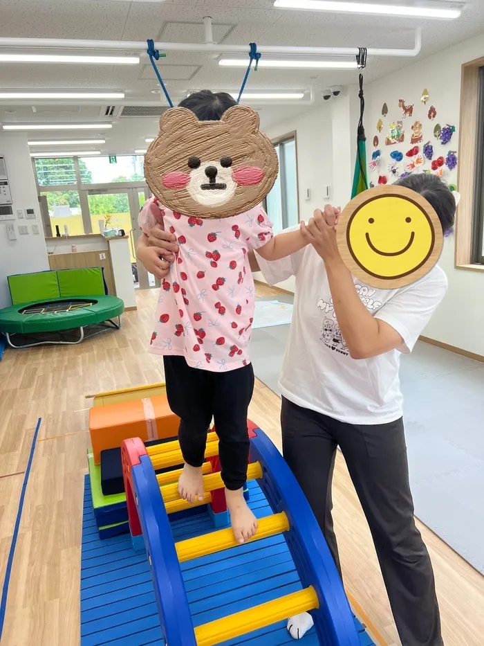 児童発達支援　なかよしくっく/年中女の子　太鼓橋