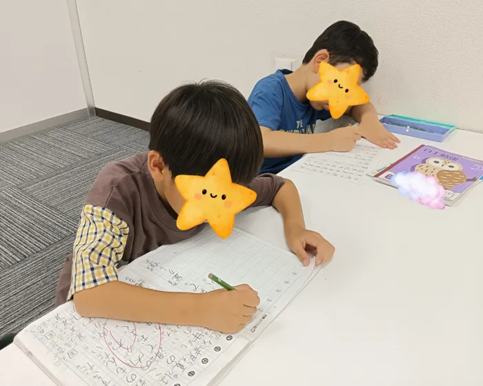 【心理士:完全監修】ポラリスステップ東大成教室【空きあり】【24年4月オープン!!】/🍀コツコツ挑戦！それぞれのスタイルで学ぶ時間