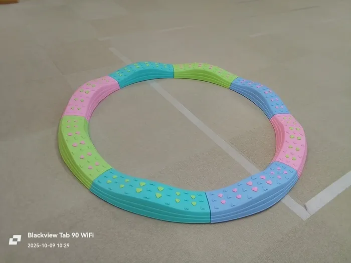 てらぴぁぽけっと御茶ノ水教室/平均台で楽しくバランス感覚♪