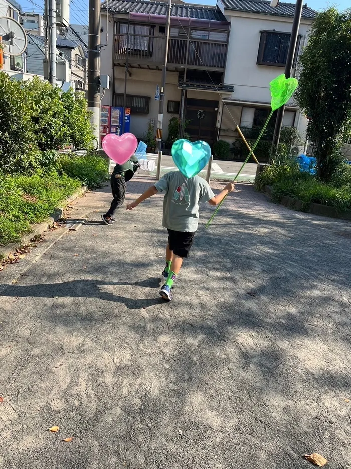 児童発達支援・放課後デイサービス　エブリイ/近場の公園にいきました～