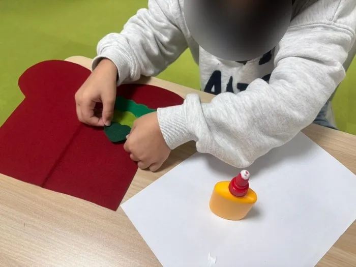 カラカラ　西宮甲子園（児童発達支援・放課後等デイサービス•保育所等訪問支援）/★クリスマスブーツ作り★