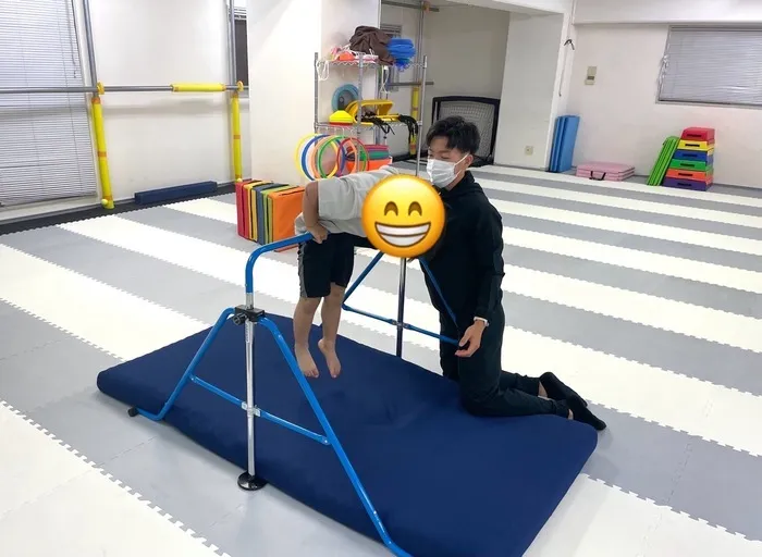 運動療育はいたっち　蒲生四丁目教室/【鉄棒💪】