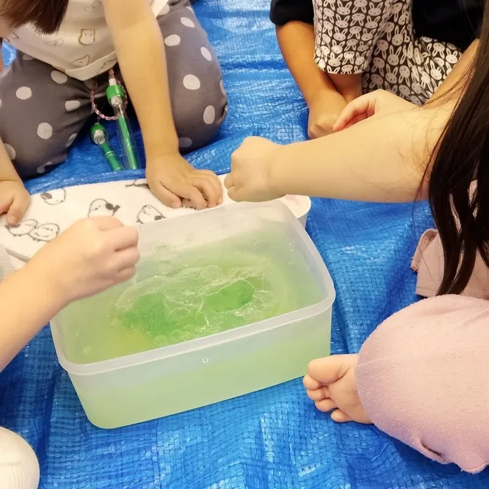 児童発達支援・放課後等デイサービスunico中島公園/氷の中から♪