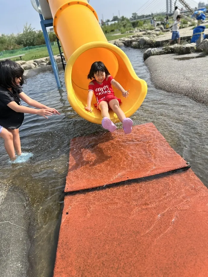 児童発達支援・放課後等デイサービスunico中島公園/夏の終わりにウォーターガーデン