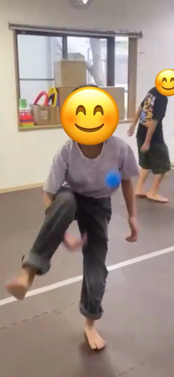 LUMO金楽寺校/【おうちでも出来る！原始反射統合運動⑤🤸】