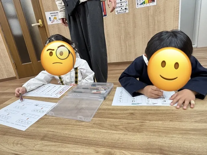 emiure＋（エミュールプラス） STによる言語療法可能　生野区最大級施設　送迎あり/お勉強タイム✍️