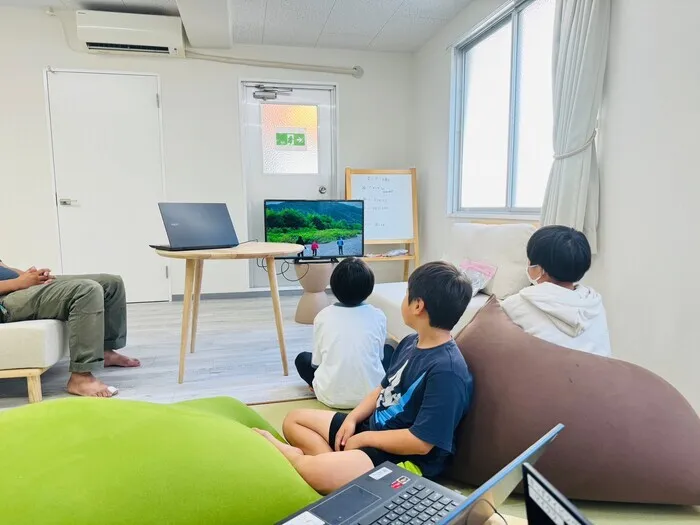 放課後等デイサービス　エミナ　小学校高学年から中学生、高校生を中心に活動中♪/週末の振り返り