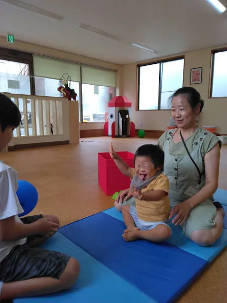 まなびや　【送迎つき】【土曜も開所】【栄養療法】【二つめの事業所が2025年1月オープン】/初めて打ち返せたよ！