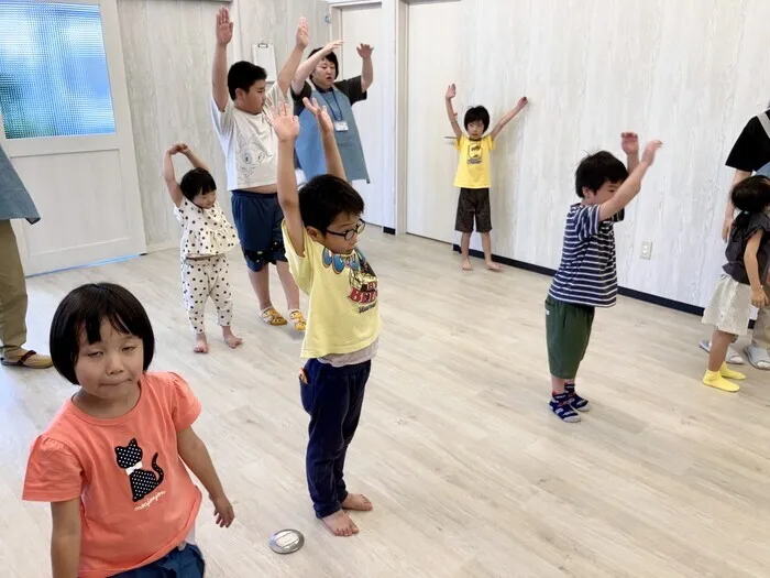ブロッサムジュニア長久手藤が丘教室/集団活動　「歌」
