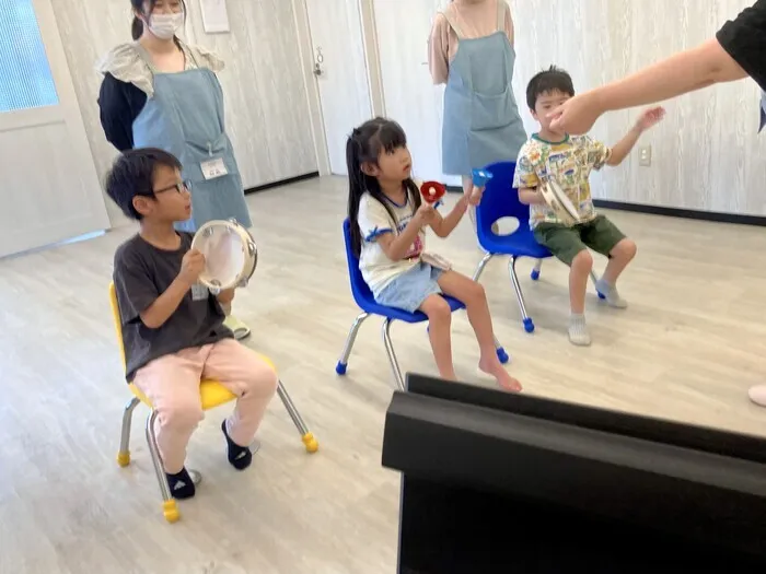 ブロッサムジュニア長久手藤が丘教室/集団活動「楽器」