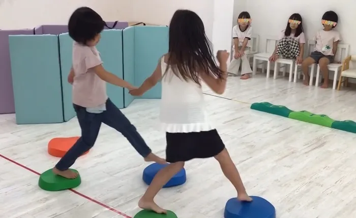 らいふテラス蛍池/集団活動　2人組サーキット👭