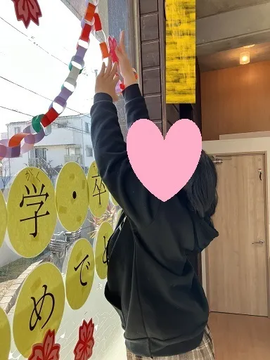 放課後等デイサービスアプリ川崎諏訪/進級・入学・卒業の飾り付け