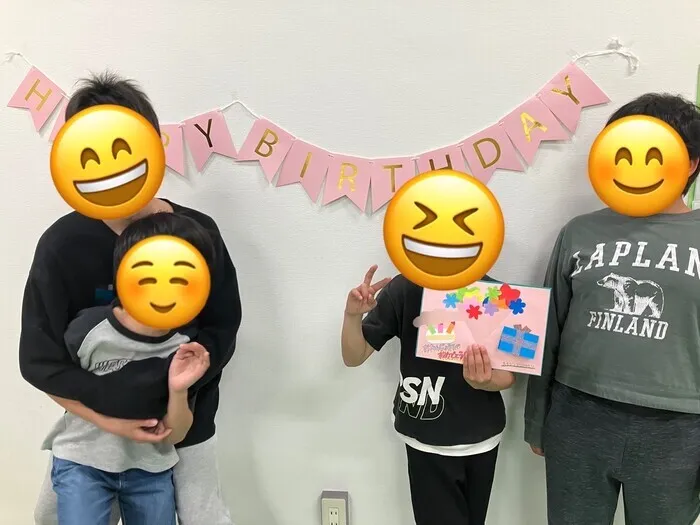 児童発達支援・放課後等デイサービス遊びと学びの森/3月お誕生日会🎂