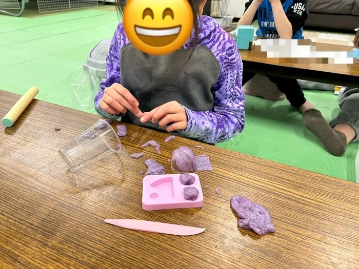 児童発達支援・放課後等デイサービス遊びと学びの森/手作りのスライム💭