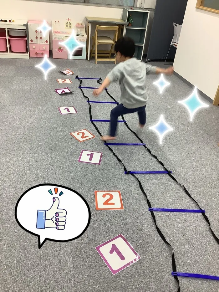 てらぴぁぽけっと 日本橋浜町教室【火-金A/B/C空きあり】教室休み：日曜・月曜/リズムウォークで目とからだの協応運動✨