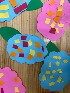 児童発達支援・放課後等デイサービス　IPPOIPPO/アジサイを作りました🌼