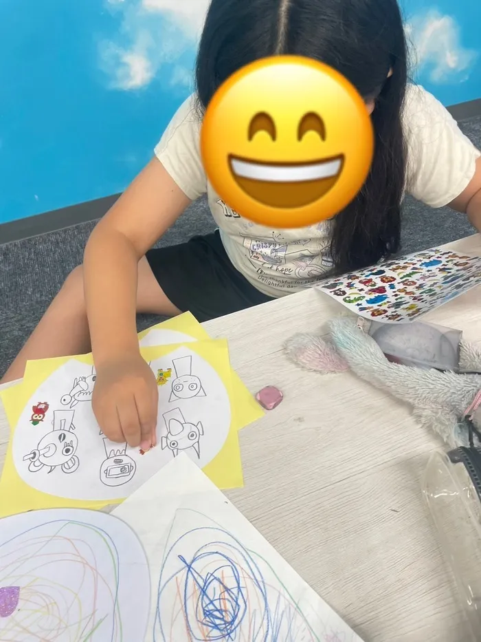 ひまわり　はぁと御殿山/うちわ作りを楽しもう🌞