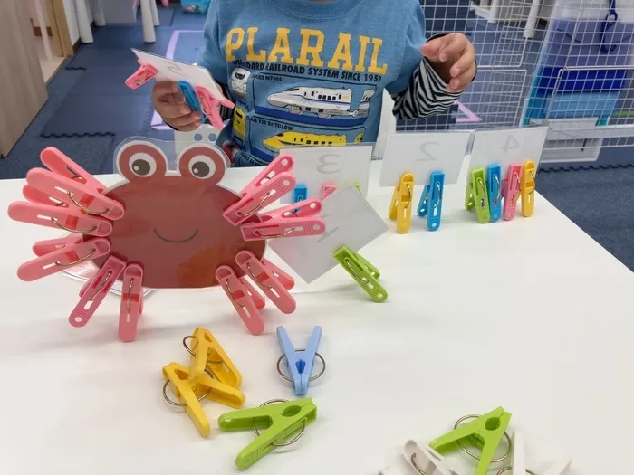 ココノハーツ名古屋瑞穂教室/指先の運動🦀🦁🦣🐟🐰