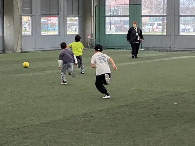 児童発達支援・放課後等デイサービス　ユース　東山ルーム【２０２４年９月１日OPEN！】/フットサル活動⚽️