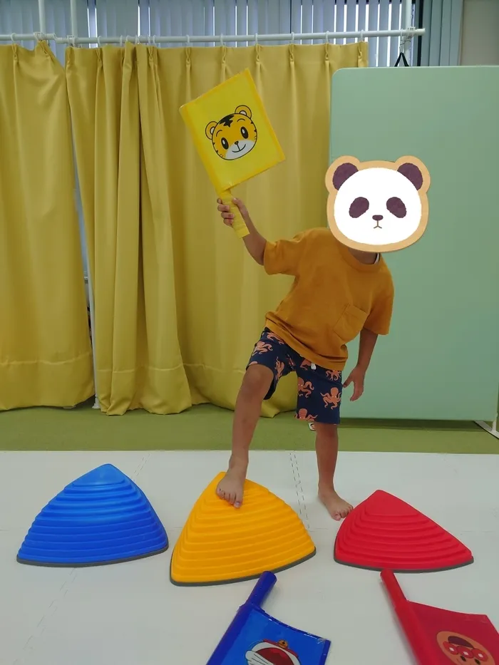 個別療育のゆめラボ宇品教室/【旗あげ】赤あげて♪青さげて♪
