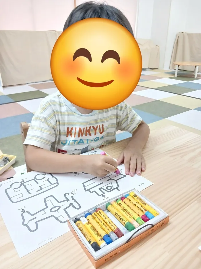 フラワーきっずのびるこ（東邦ガスグループ）/運筆練習
