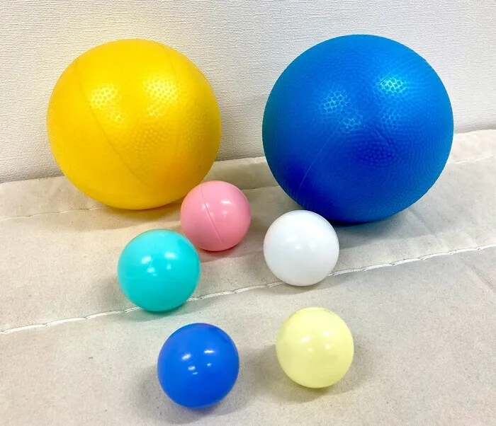児童発達支援・放課後等デイサービス LUMO 夙川校/ボール～きっと地球もまるいから～