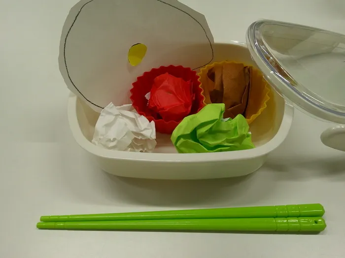 学研の児童発達支援事業所　クロッカFujisawaSST/折り紙でお弁当を作りました♪