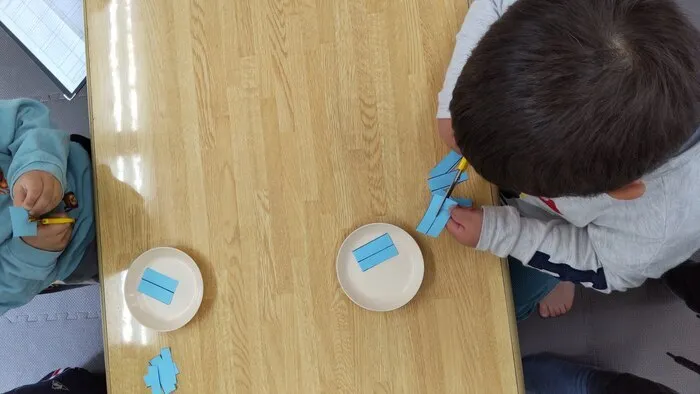 まめの木　【空きあり　お気軽にお問い合わせください！】/4歳児クラス　ハサミ✂️