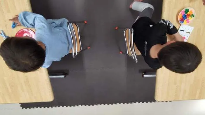 まめの木　【空きあり　お気軽にお問い合わせください！】/3歳児クラス　手先の遊び