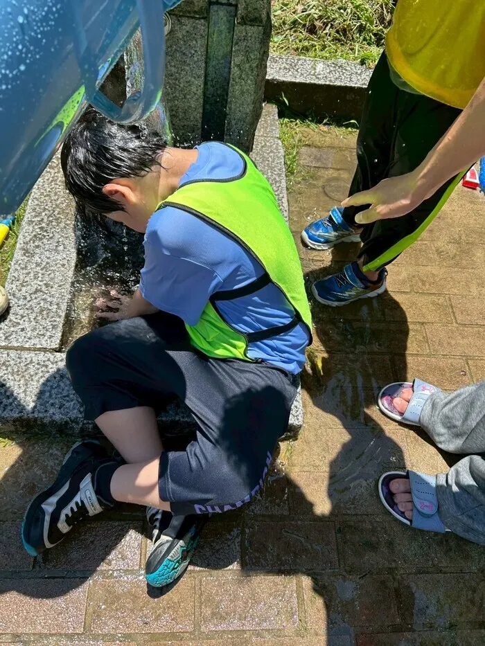放課後等デイサービスたんぽぽ西難波店/水バッシャーン💦