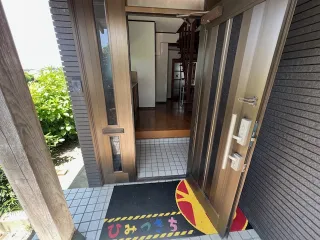 正面玄関