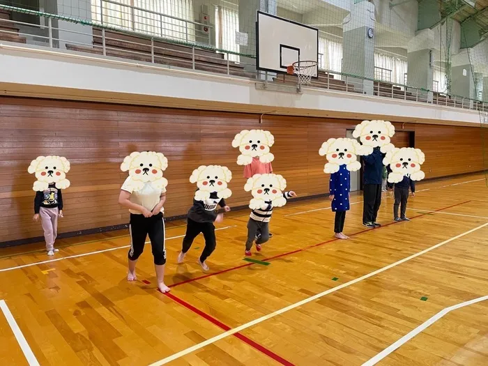 放課後等デイサービス　レプタ チャット/【滝川高校の体育館で運動しました🏃🏻‍♀️🏃🏻‍♂️】