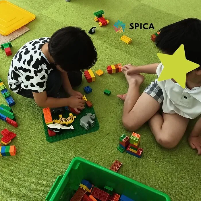 児童発達支援・放課後等デイサービス SPICA/🌞午前は児童発達支援の時間♪就学に向けてがんばってます📚✨