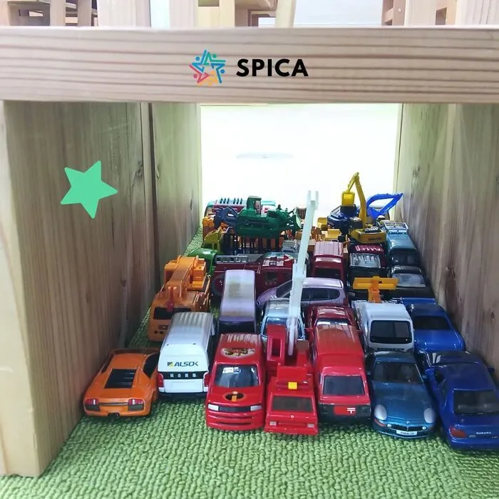 児童発達支援・放課後等デイサービス SPICA/🚗ミニカーであそぼう！SPICAのおともだちのようす✨
