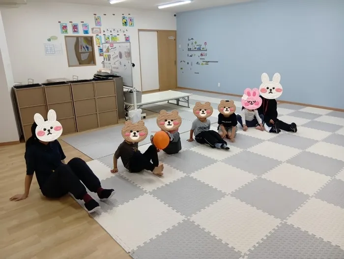 こぱんはうすさくら原木中山教室/ボール運びリレーを行いました
