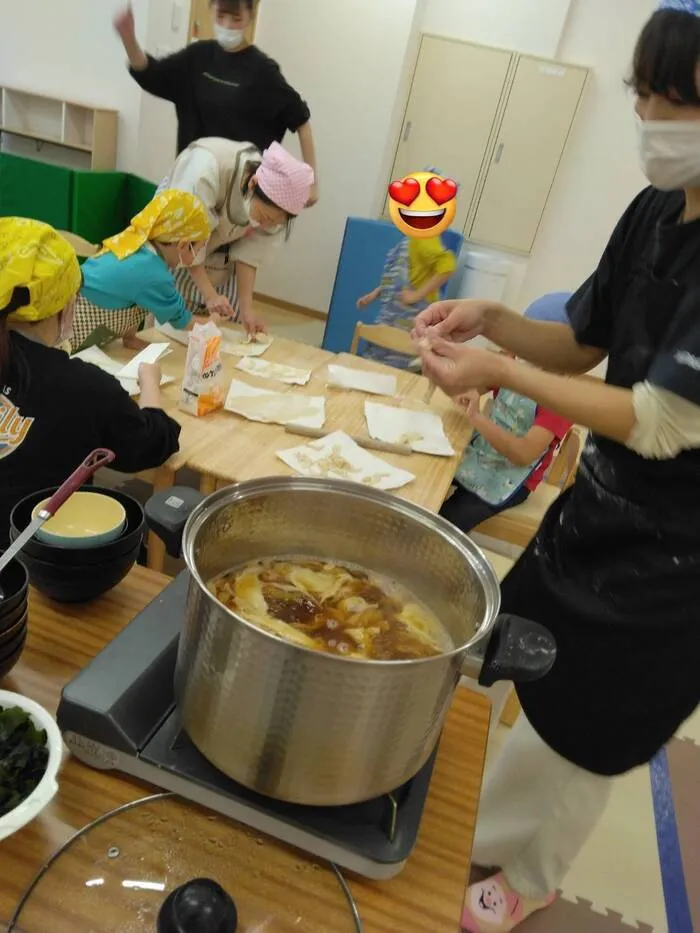 こぱんはうすさくら西千葉教室 ［未就学児＆小学生対象／送迎有］/🍜【食育プログラム＊うどん作りに挑戦✨】