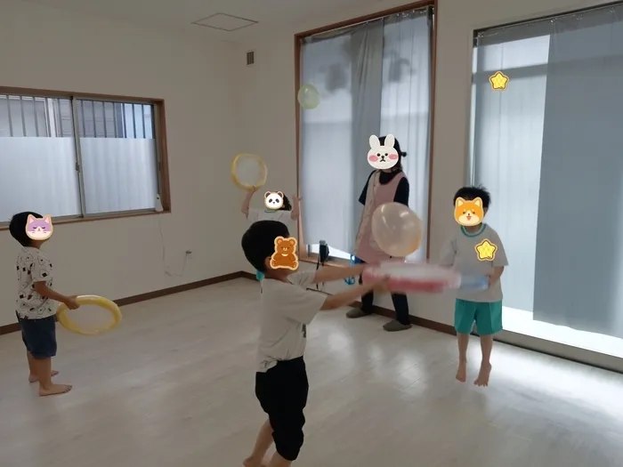 新規オープンしました！！児童発達支援・放課後等デイサービス　スマイルジョワ神栖教室/7月17日　風船遊び