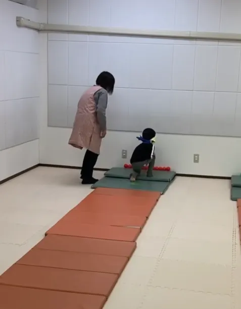 スマイルふしみ/目隠しして、歩いてみよう！