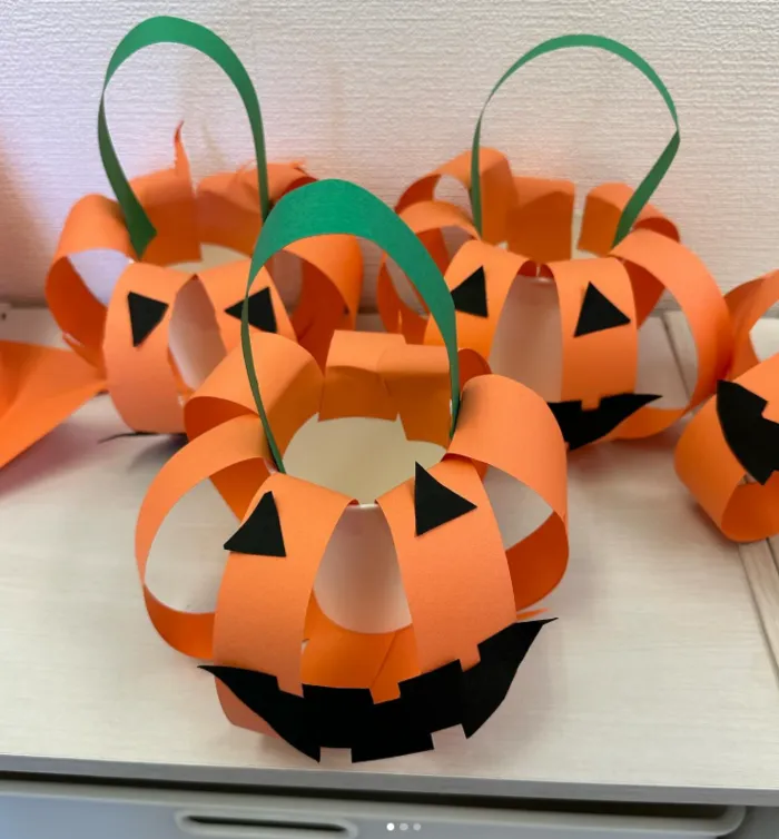 スマイルふしみ/季節に応じたプログラム（過去の設定遊びからハロウィンの紹介）