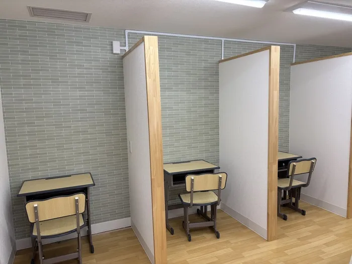 集中できる個別療育スペースも完備しています!