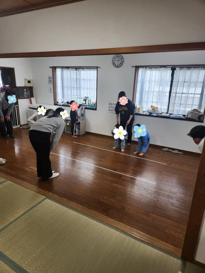 【２０２４年１２月オープン！送迎もあります】ドキドキキッズにこにこ園/みんな楽しそう～♪