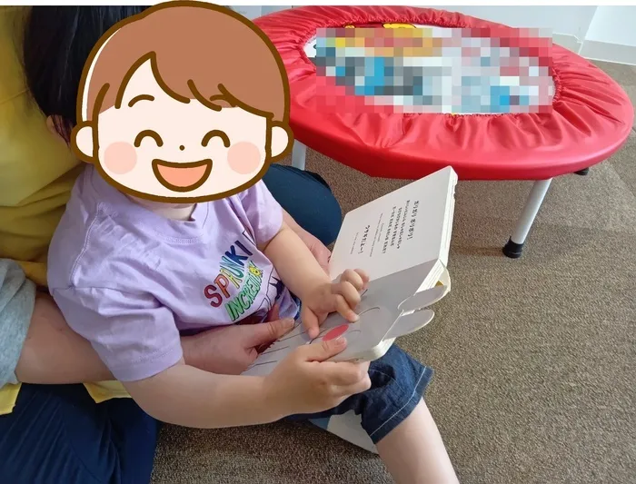 あい・はーと児童発達支援ルーム/絵本の読み聞かせ📖