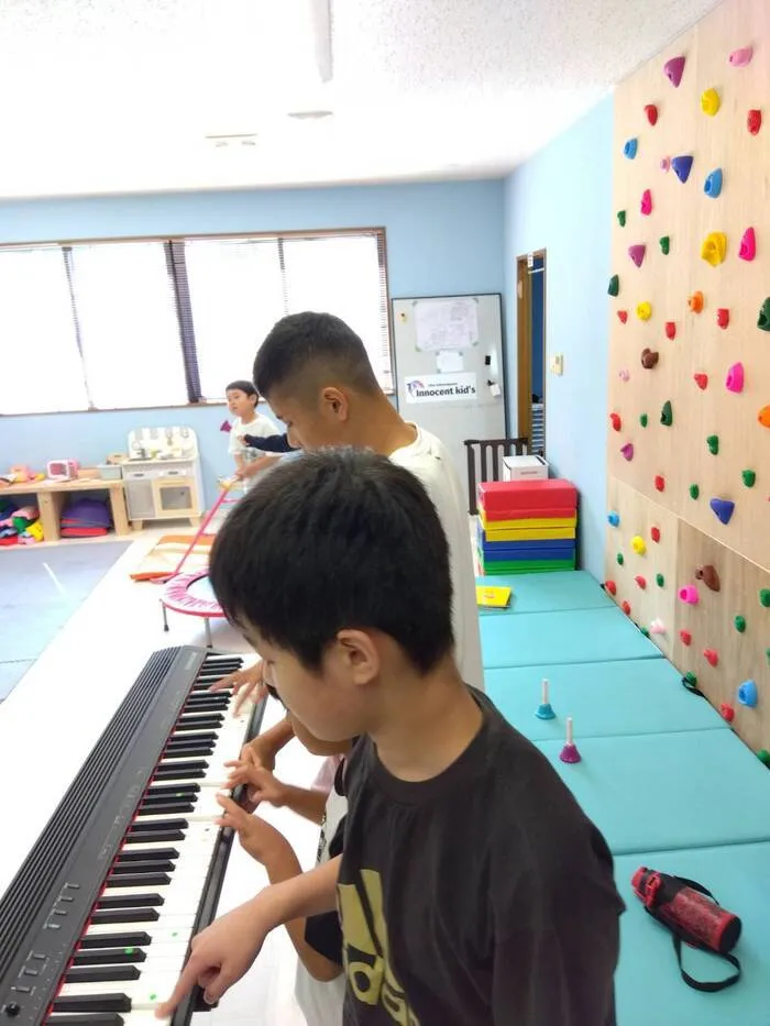 Innocent kid’s 初倉ルーム/2025.8.5【グラノーラバー作り＆音楽遊び】
