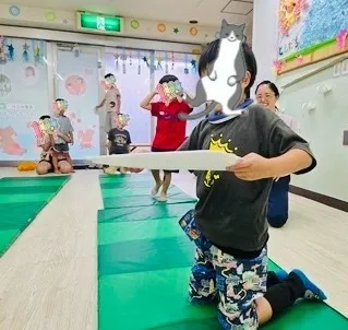 言葉のにわ-宝-②【3月1日新規オープン】言語聴覚士3名・作業療法士1名/ゆらゆら〜ピンポン玉落とすな競走！