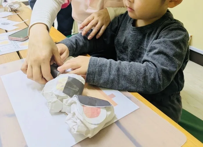 言葉のにわ-宝-②【3月1日オープン】言語聴覚士2名・作業療法士1名/おにぎり屋さん