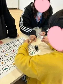 放課後等デイサービス　リブハート御笠川/【音韻意識：ことばすごろく】