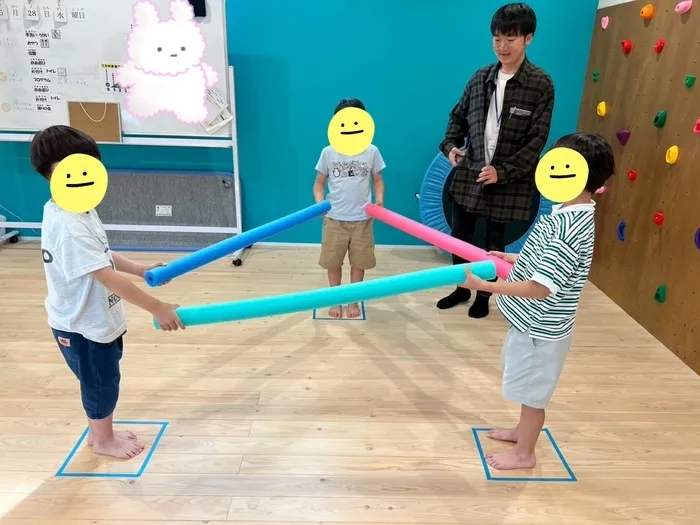 放課後等デイサービス　リブハート御笠川/【三点バランス】