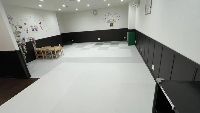 広々としたフロアで活動できます(^^♪