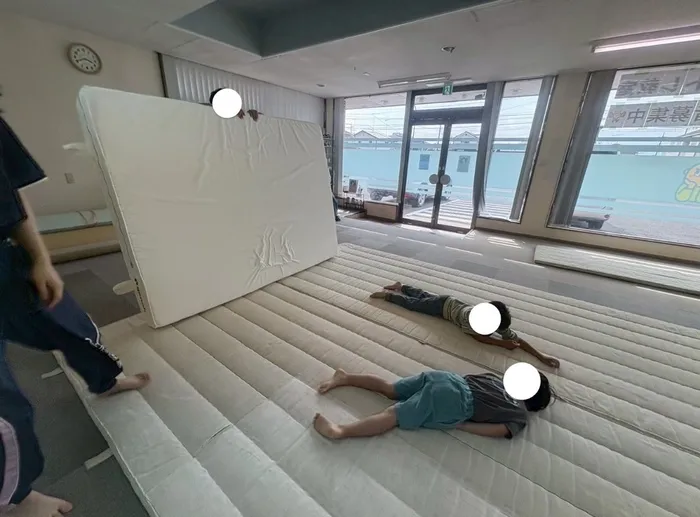 ASKAclub壬生/倒れてくるマットから逃げろ！！！