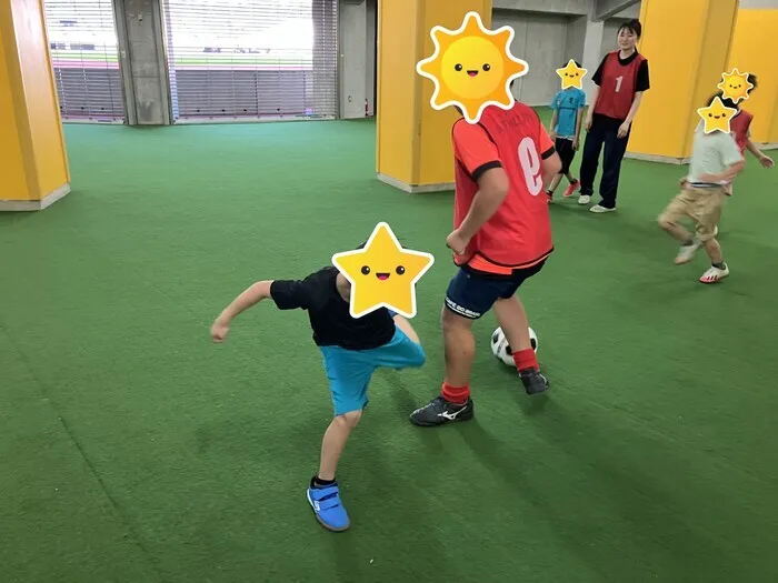 児童発達支援・放課後等デイサービス LEIF仙台泉/ボールに向かう姿勢☆